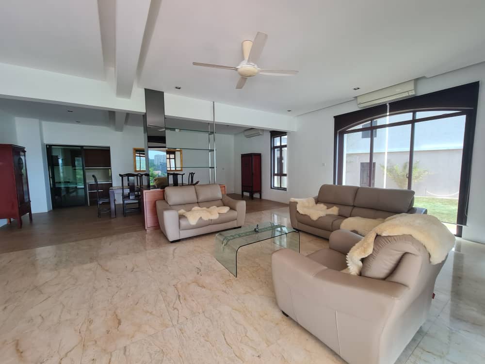 Moonlight Bay Bungalow For Sale