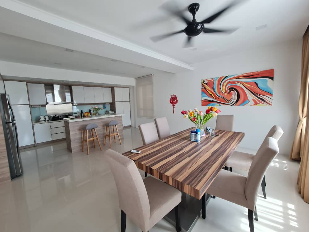 Moonlight Bay Bungalow For Sale
