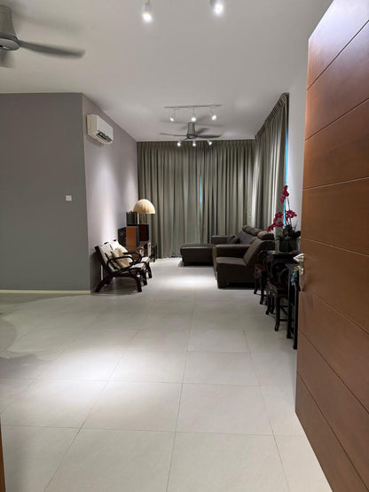 Mira Residence Condominium For Sale | 1352sqft | 3R2B | RM724.85psf