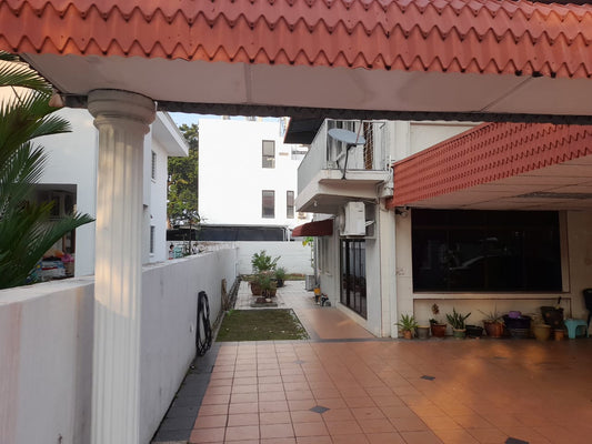 Greenlane Landed House For Sale | 4100sqft | 4R3B | RM487.80psf (land)