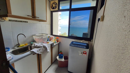 Marina Tower (Ratu Mutiara) Condominium For Sale | 1240sqft | 3R2B | RM451.61psf