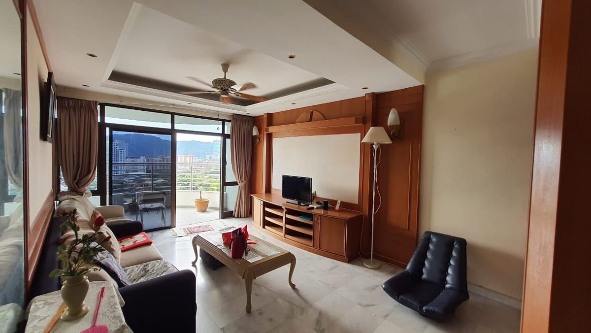 Marina Tower (Ratu Mutiara) Condominium For Sale | 1240sqft | 3R2B | RM451.61psf