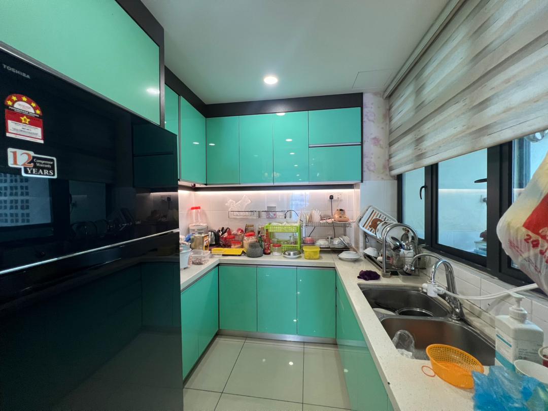 98 Nibong Residence Condominium For Sale