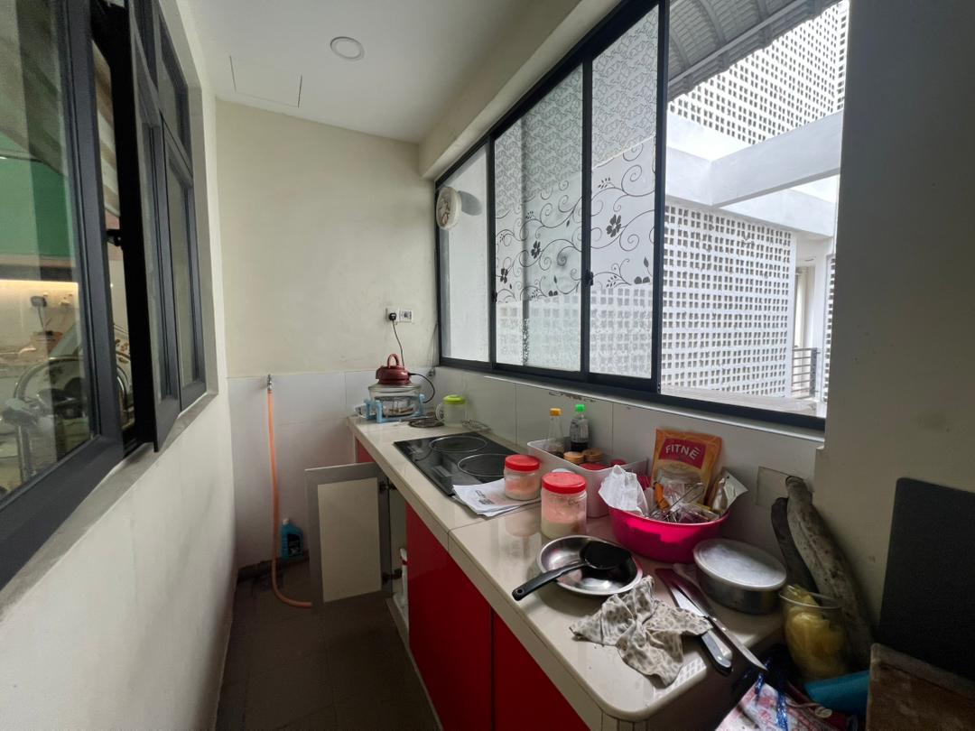 98 Nibong Residence Condominium For Sale