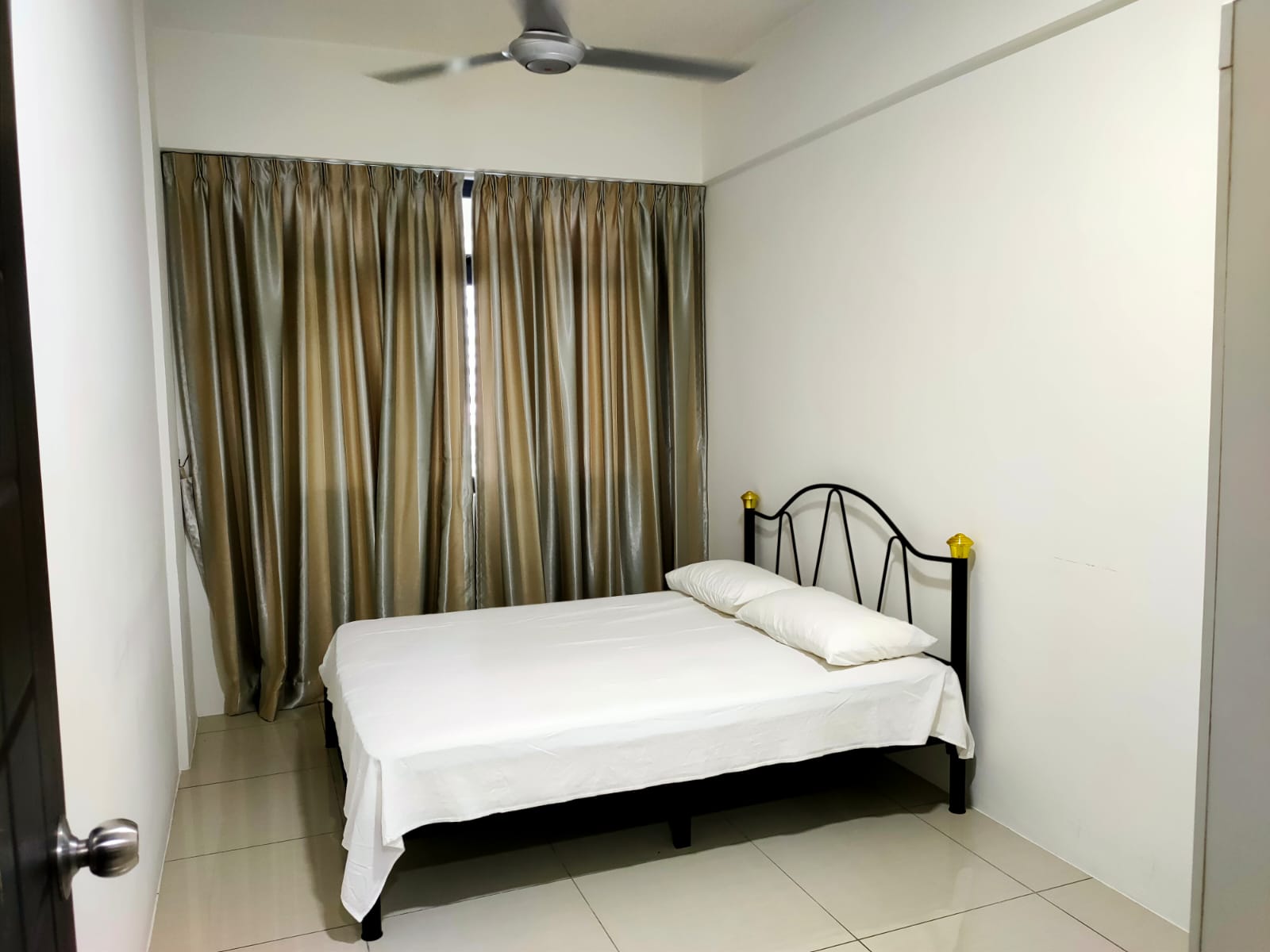 98 Nibong Residences Condominium For Sale