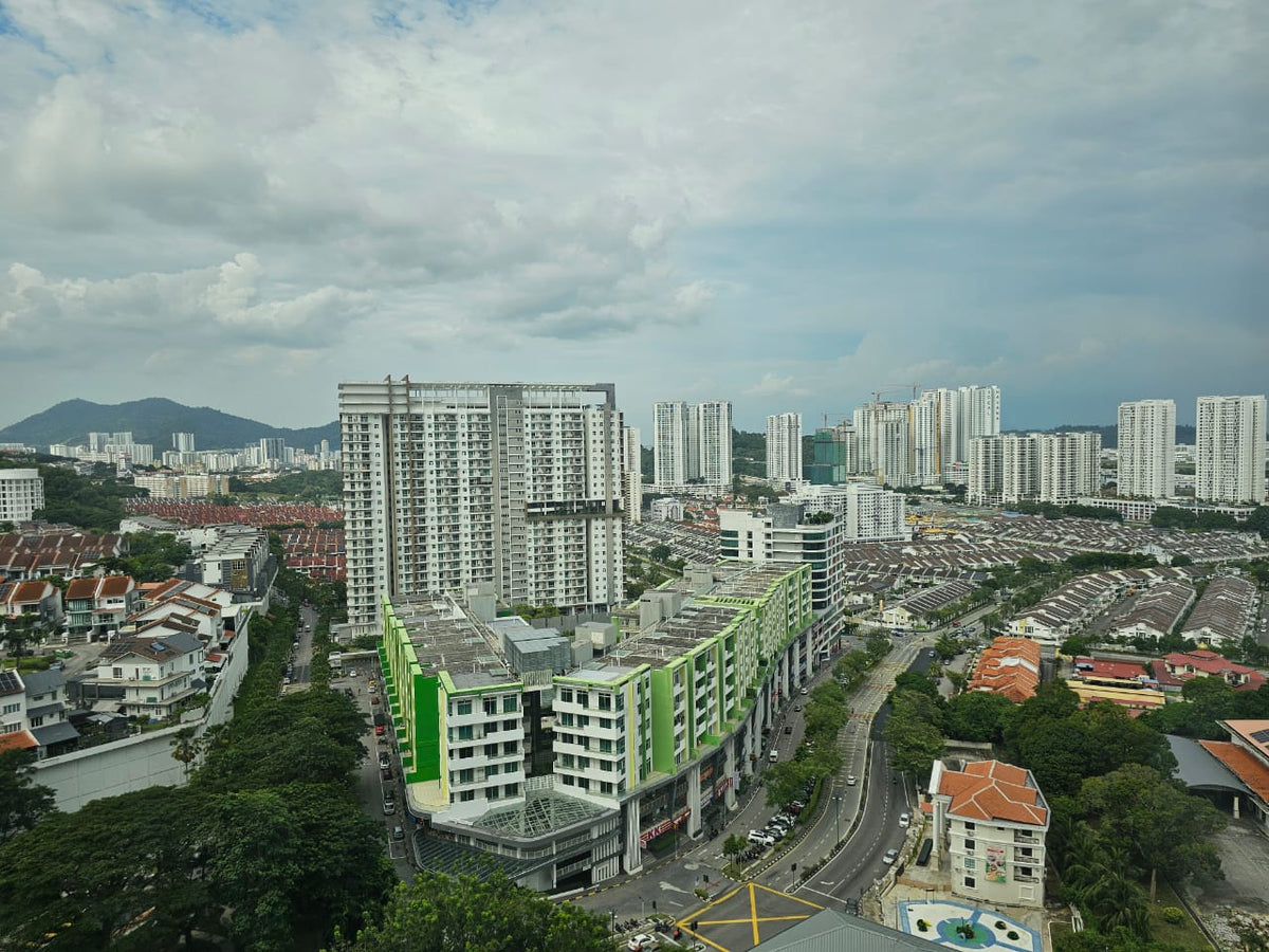 One Foresta Condominium For Sale | 904sqft | 3R2B | RM503.32psf