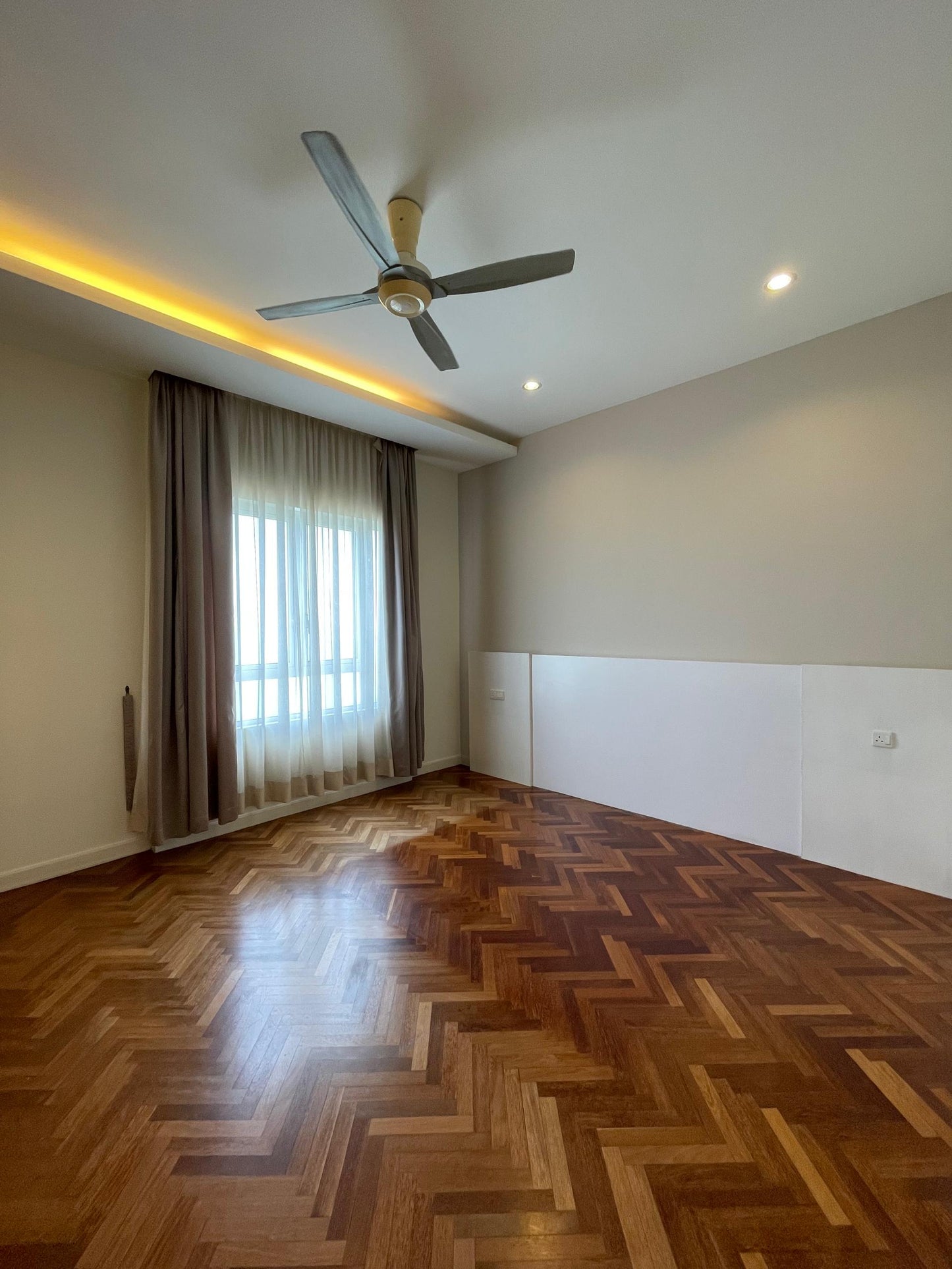 Quayside Condominium For Sale | 1137sqft | 1R2B | RM1044.85/sqft [Sold]