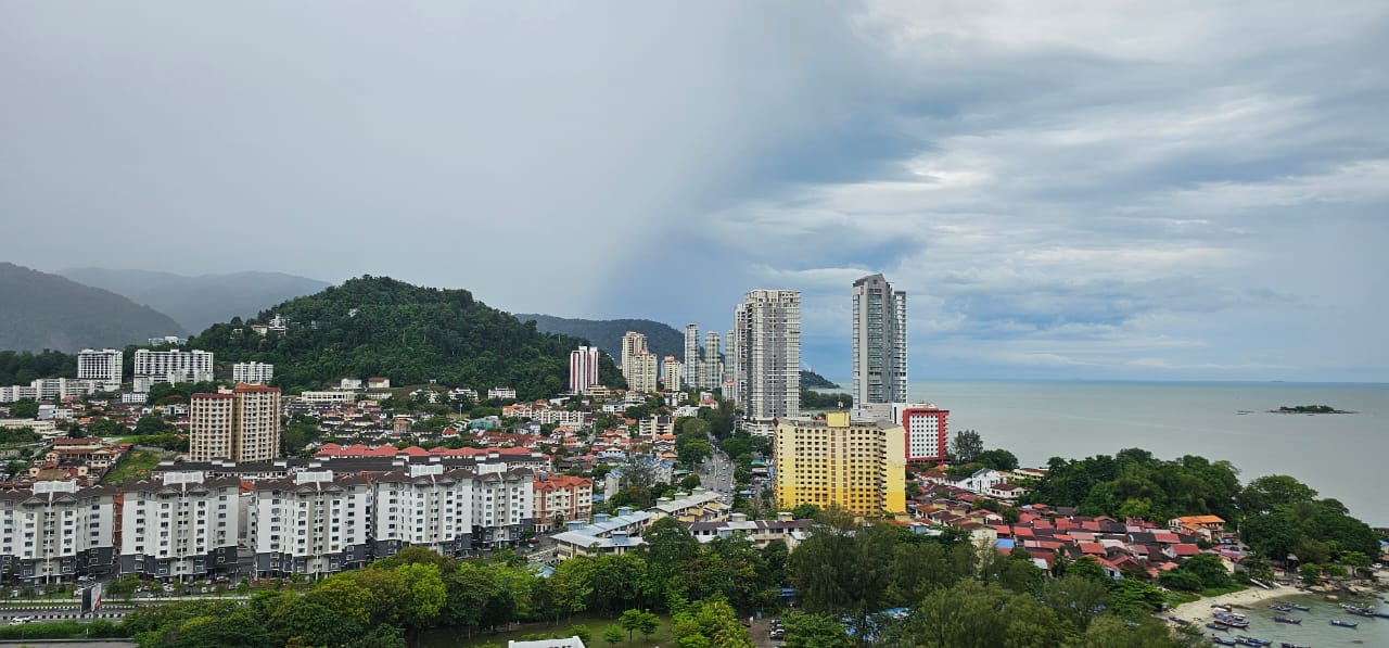 Quayside Condominium For Sale