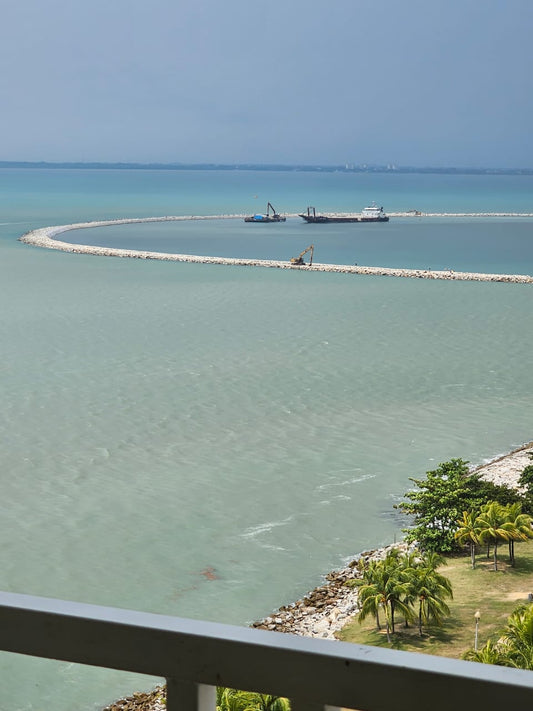 Quayside Condominium For Sale