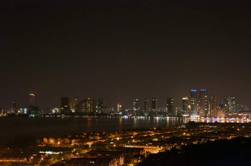 Quayside Condominium For Sale