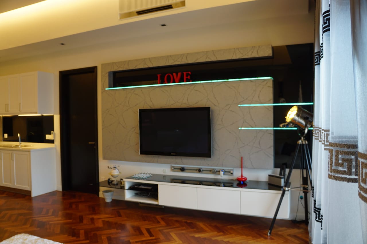 Quayside Condominium For Sale