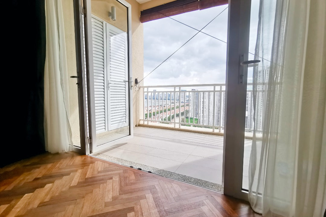 Quayside Condominium For Sale