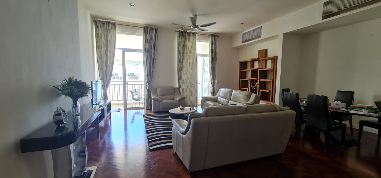 Quayside Condominium For Sale 