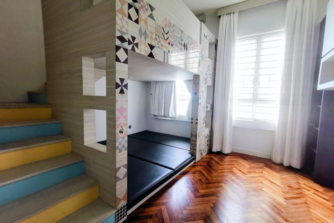 Quayside Condominium For Rent 