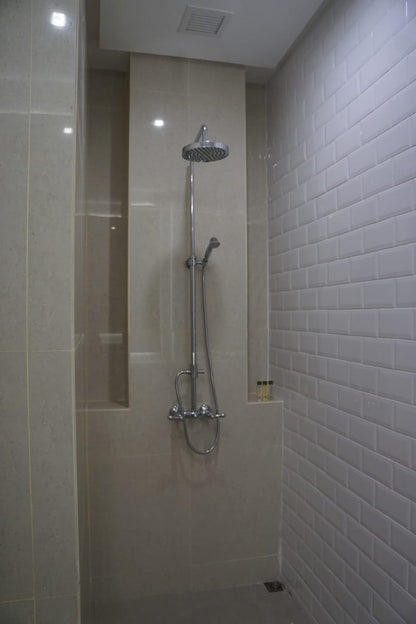 Quayside Condominium For Sale