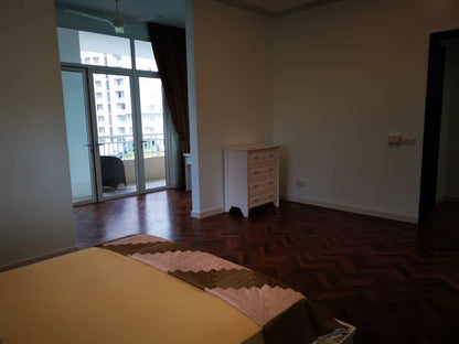 Quayside Condominium For Rent