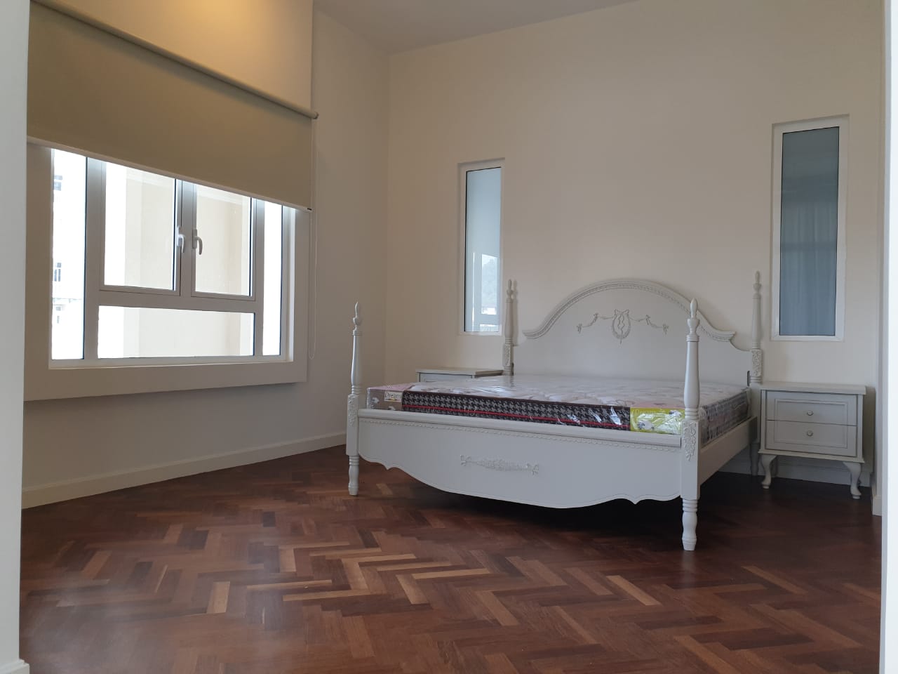 Quayside Condominium For Sale