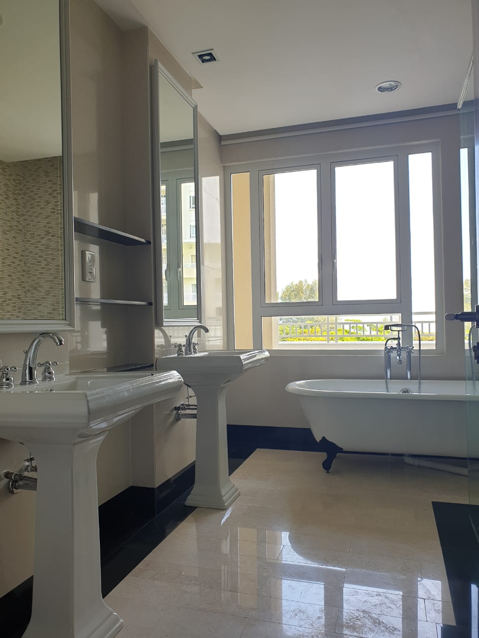 Quayside Condominium For Sale