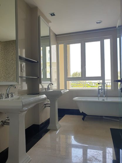 Quayside Condominium For Sale