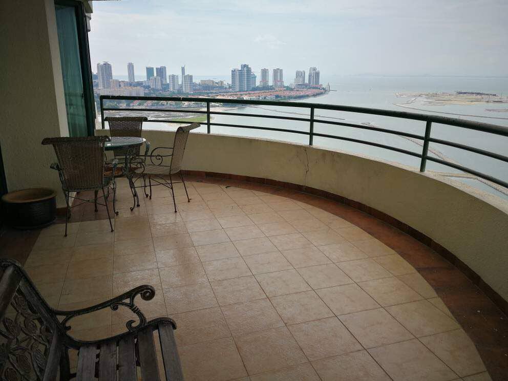 Silverton Condominium For Sale
