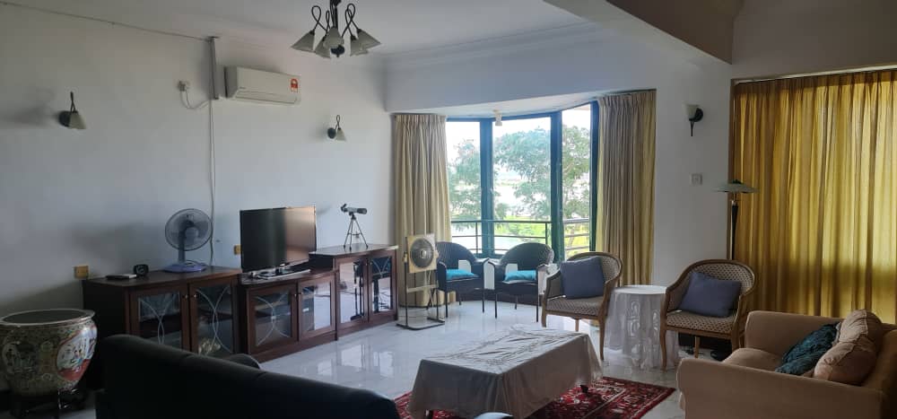Silverton Condominium For Sale