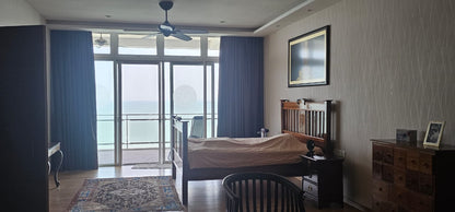 Skyhome Condominium For Sale