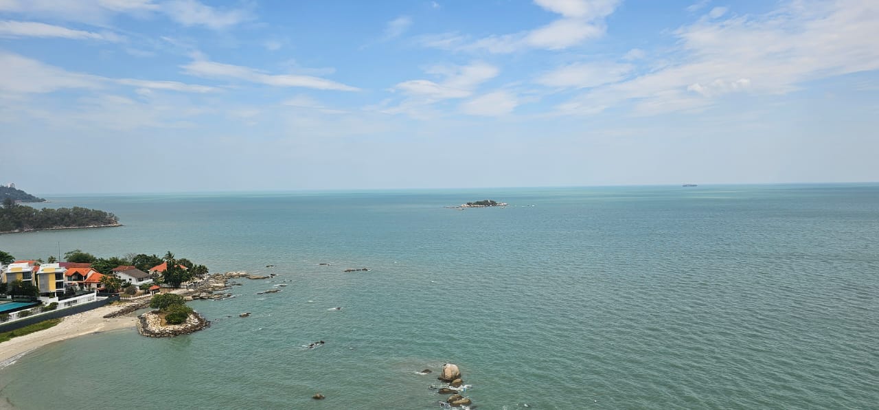 Skyhome Condominium For Sale