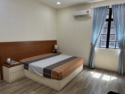 Sri Bendera Condo Villa Landed House For Sale