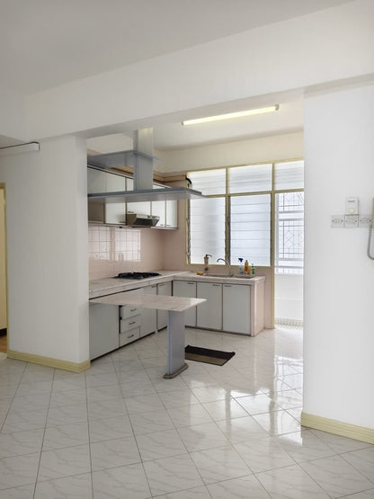 Scotland Park Condominium For Sale | 1180sqft | 3R2B | RM542.37/sqft