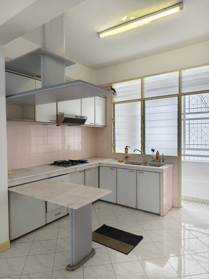 Scotland Park Condominium For Sale | 1180sqft | 3R2B | RM542.37/sqft