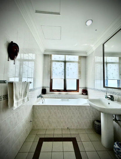 Sri Golden Bay Condominium For Sale | 2875sqft | 4+1R3+2B | RM932.17psf