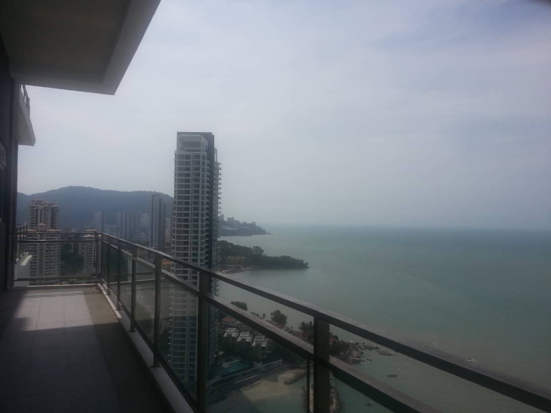 Skyhome Condominium For Sale