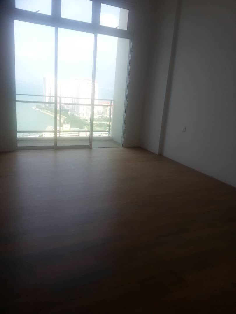 Skyhome Condominium For Sale