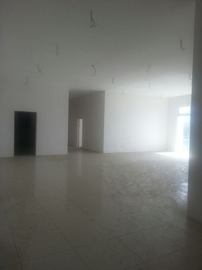 Skyhome Condominium For Sale