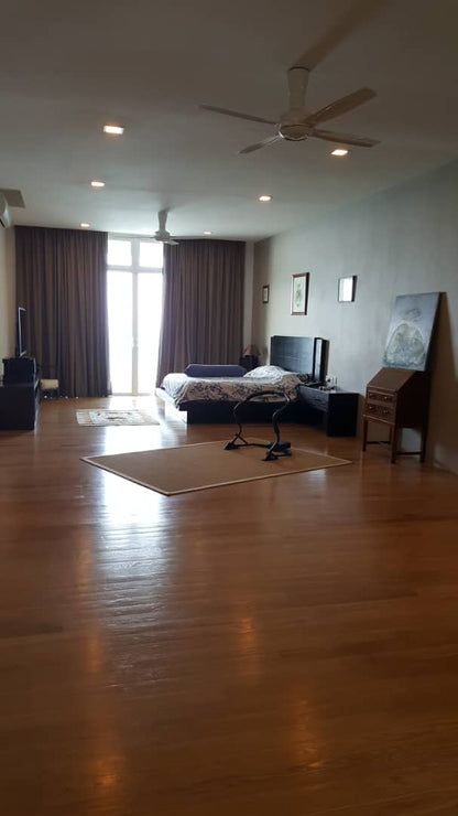 Skyhome Condominium For Sale | 6000sqft | 4+1R6B | RM800/sqft