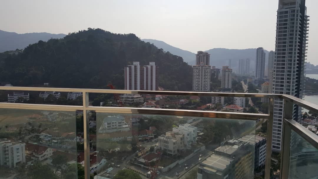 Skyhome Condominium For Sale | 6000sqft | 4+1R6B | RM800/sqft