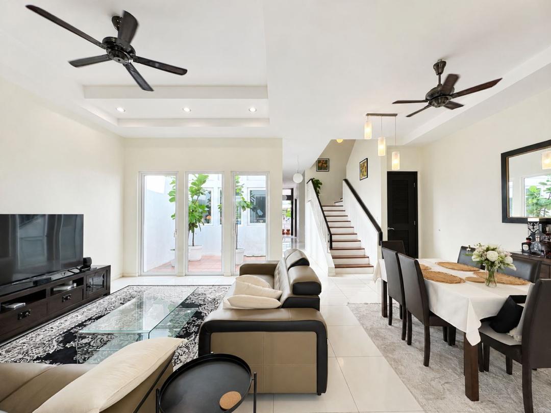E&O Terrace at Seri Tanjung Pinang For Sale | 3200sqft | 4+2R5B | RM812.5psf (floor) | RM1354.17psf (land)