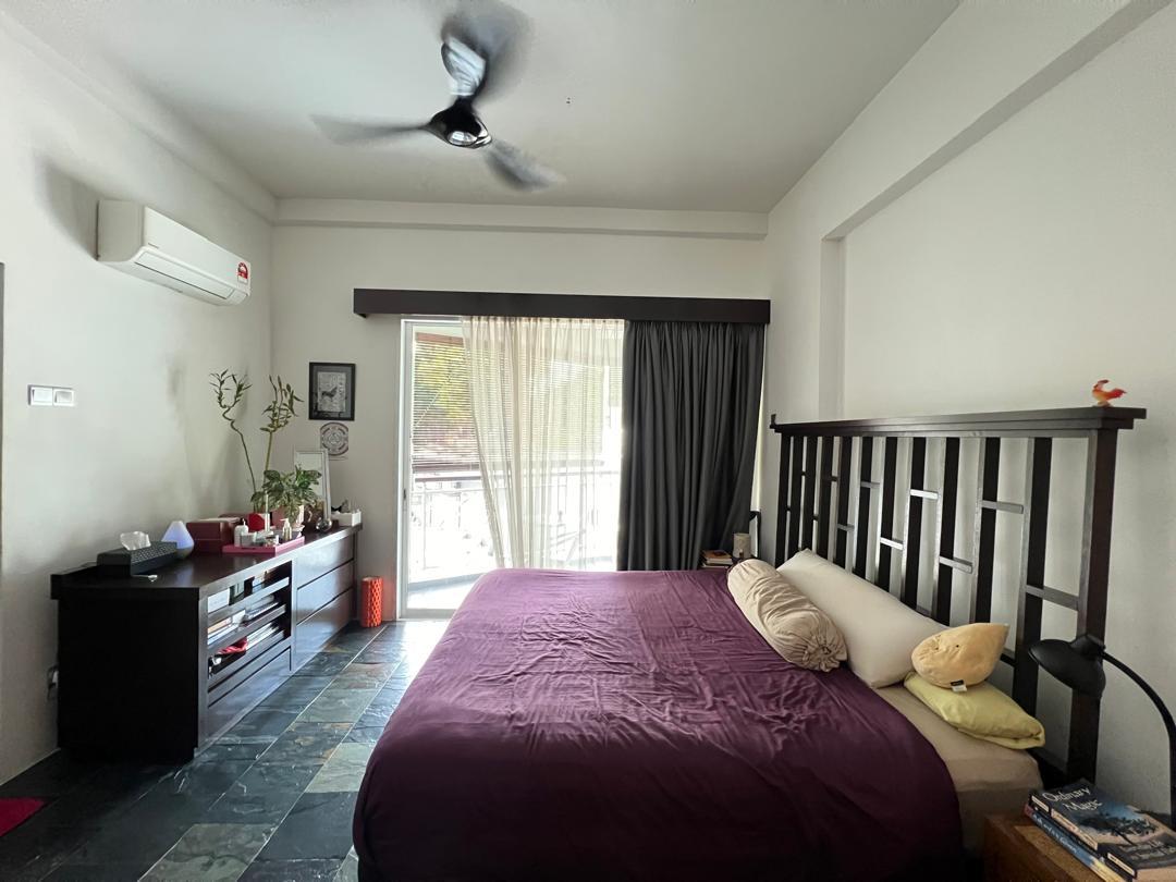 Tanjung Beach Condominium For Sale