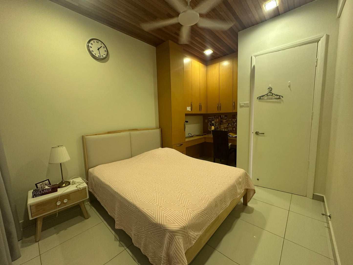 The Light Linear Condominium For Sale