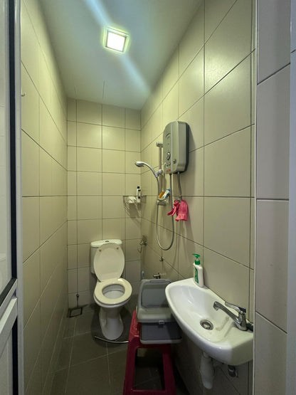 The Light Linear Condominium For Sale