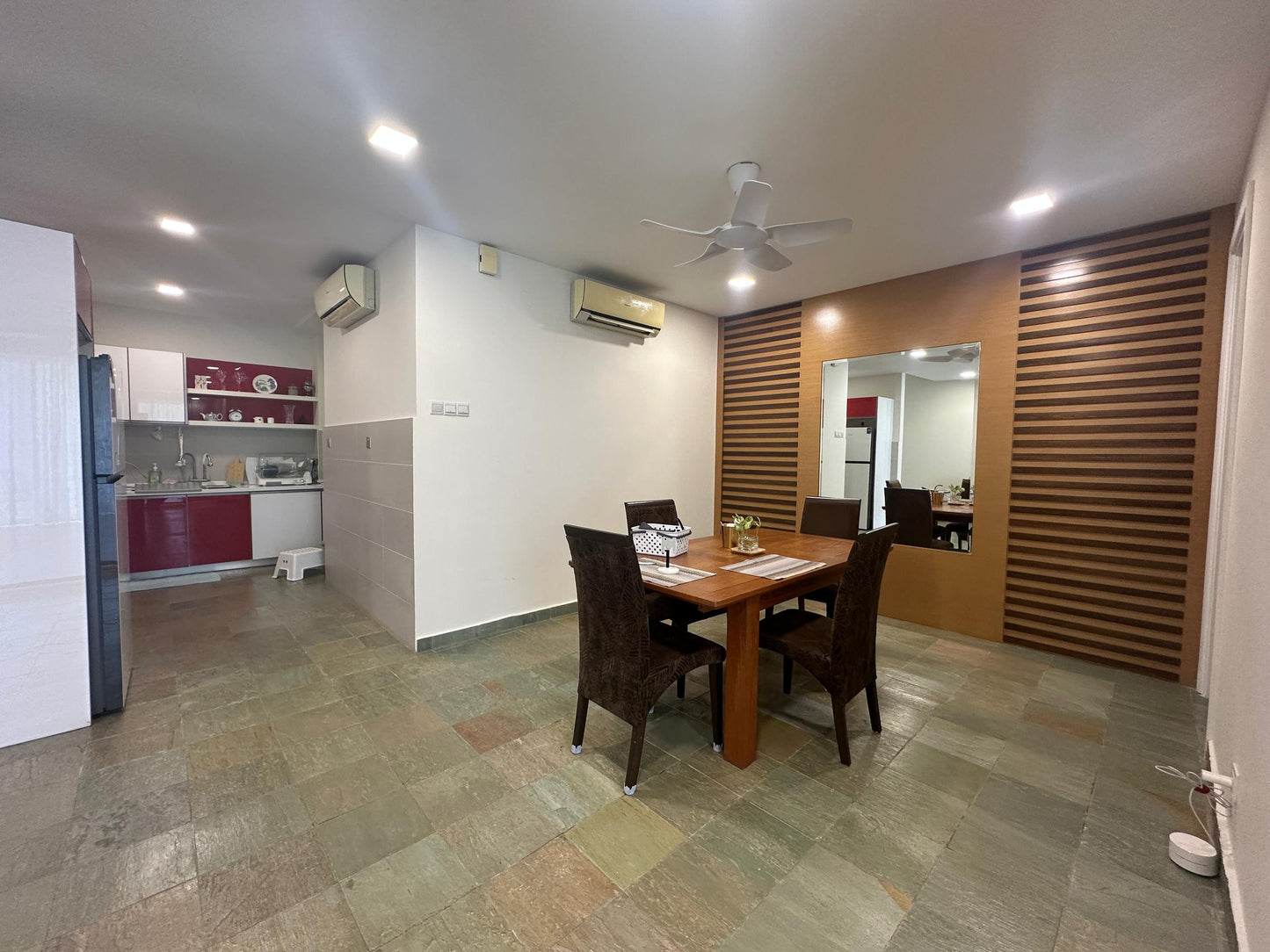 The Light Linear Condominium For Sale