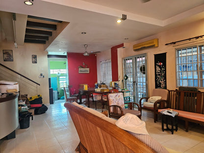 Tanjung Bungah Landed House For Sale | 2400sqft | 4R3B | RM395.83psf (floor) | RM452.60psf (land) |