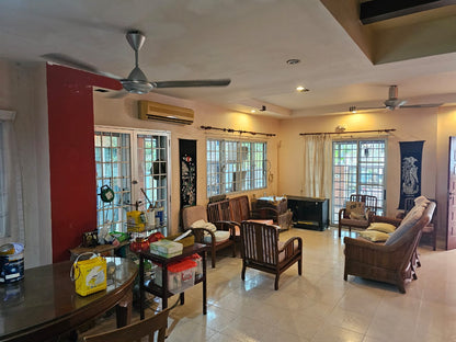 Tanjung Bungah Landed House For Sale | 2400sqft | 4R3B | RM395.83psf (floor) | RM452.60psf (land) |