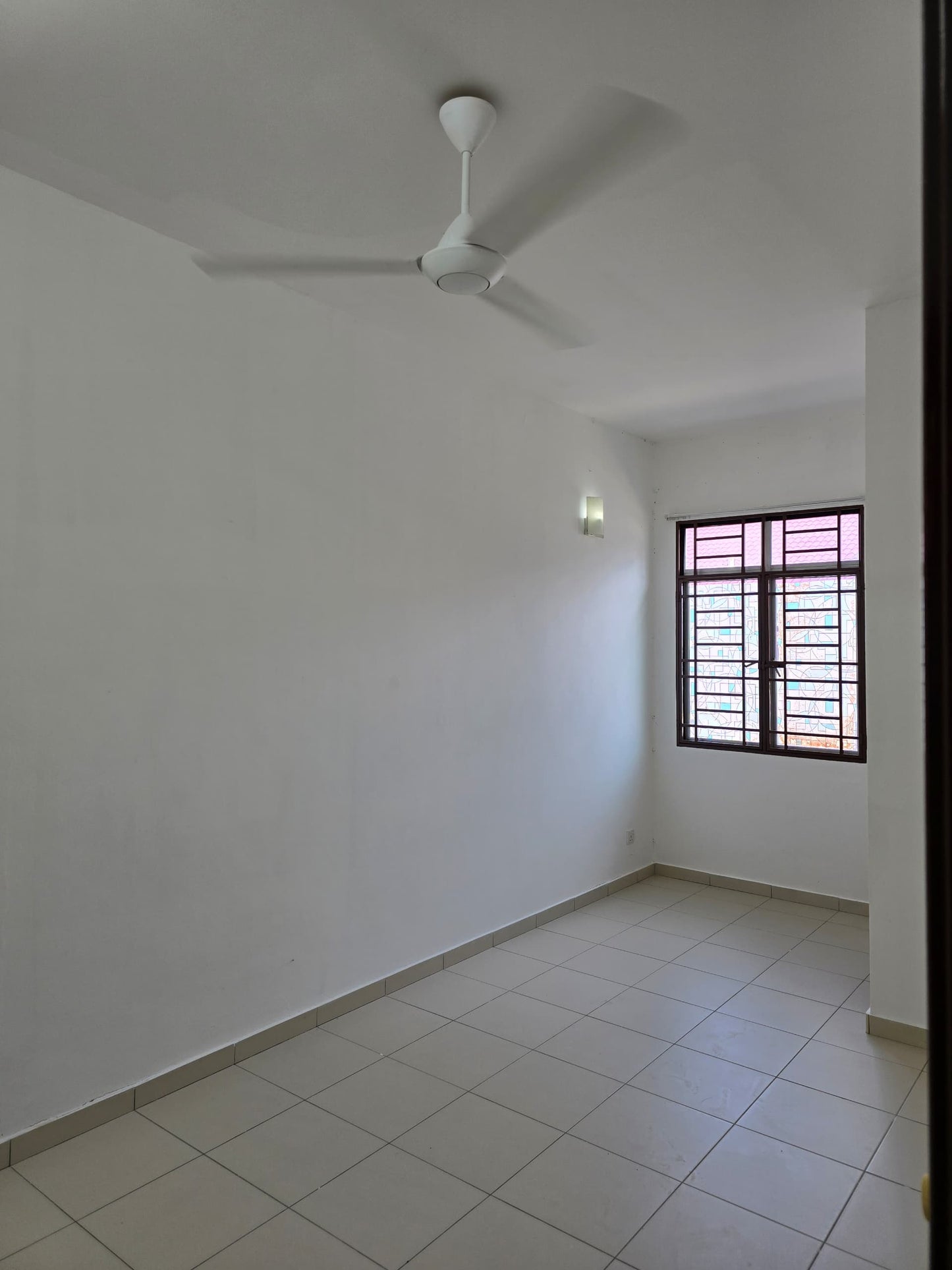 Setia Vista Landed House For Rent | 1400sqft | 4R4B | RM1.57psf