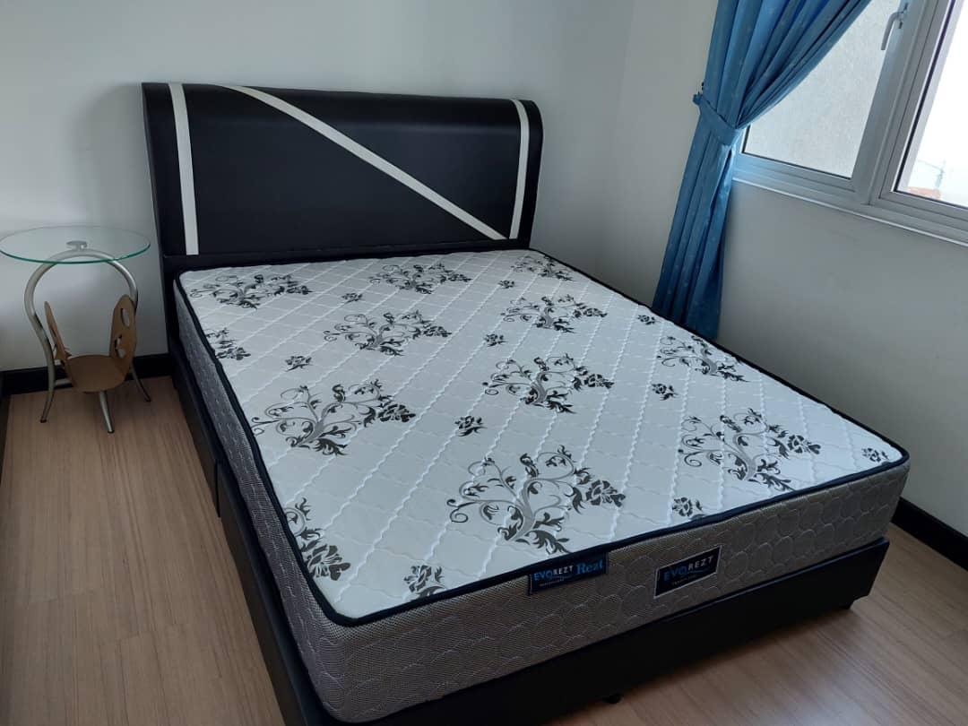 Vertiq Condominium For Sale