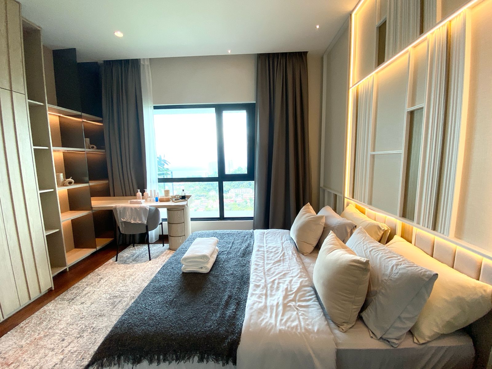 Alila2 Condominium For Sale