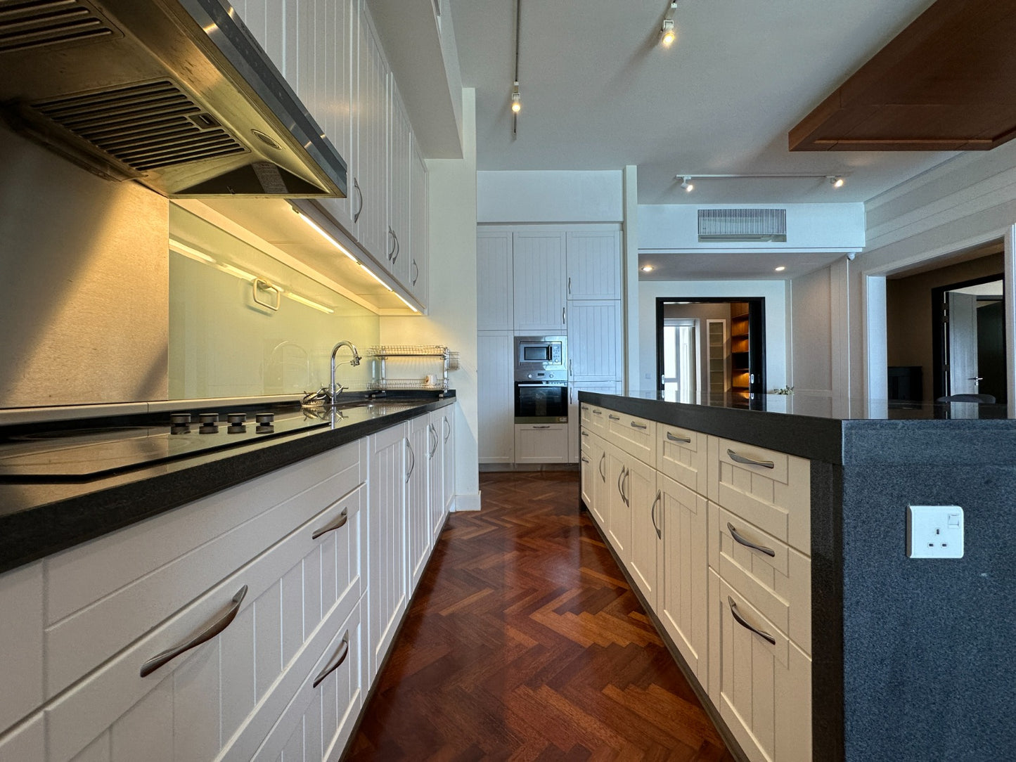 Andaman @ Quayside Condominium For Sale