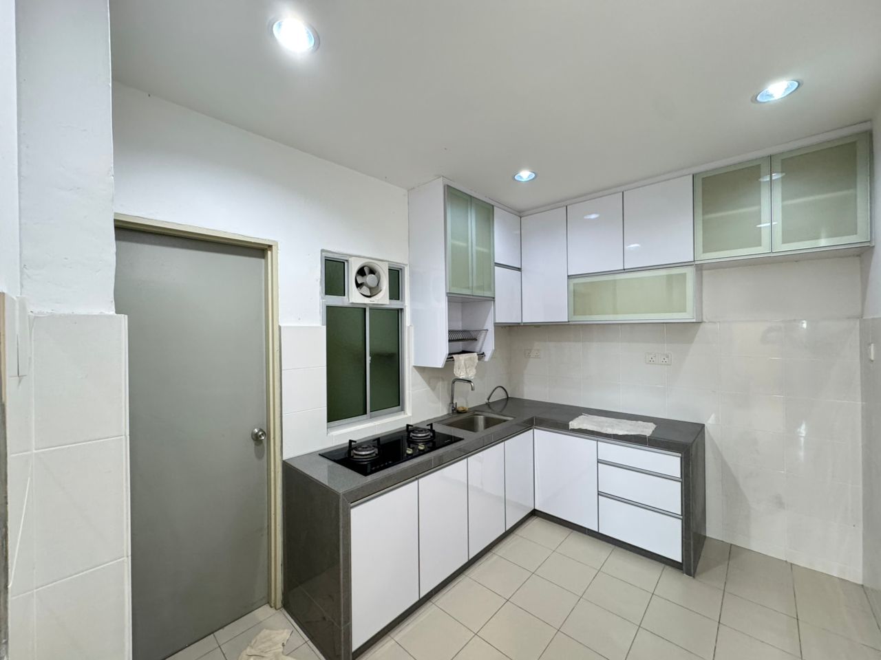 Menara Kuda Lari Apartment For Sale