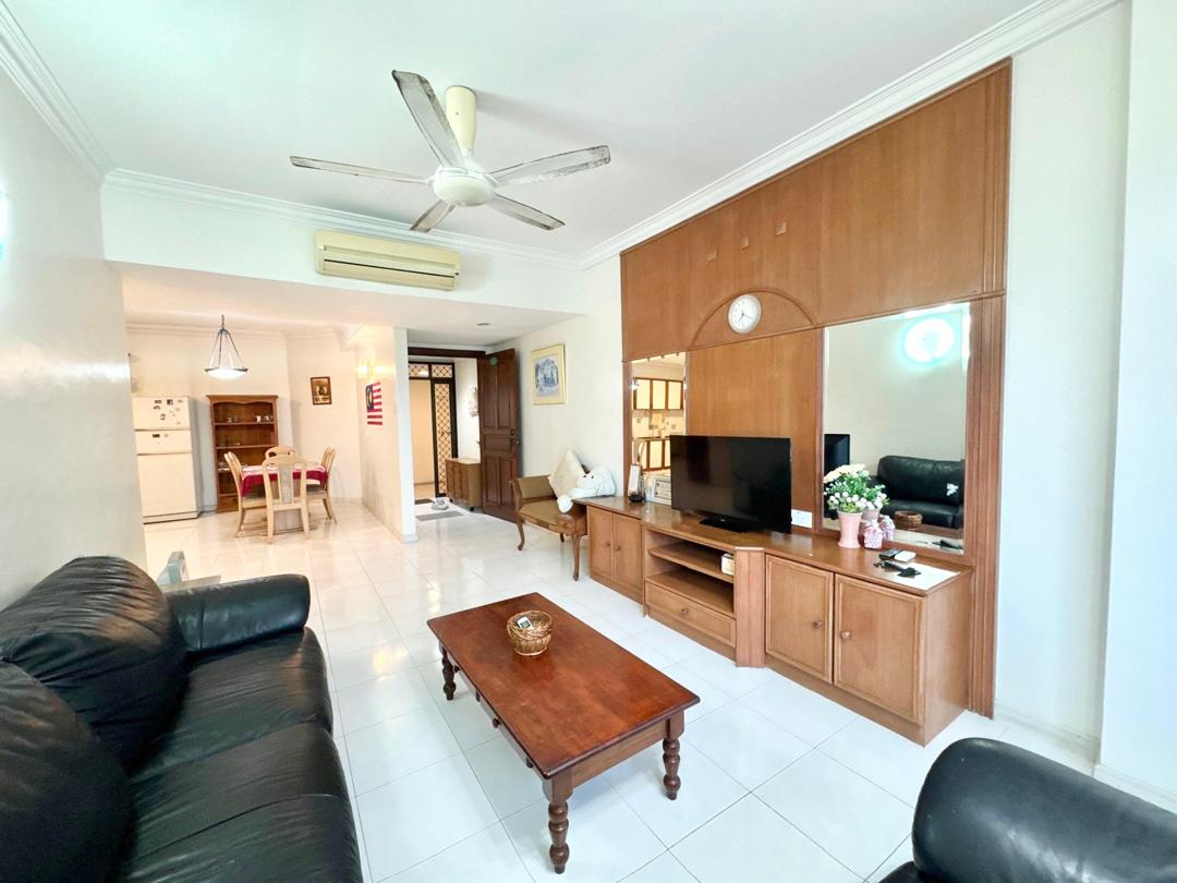 Mutiara Villa Condominium For Sale