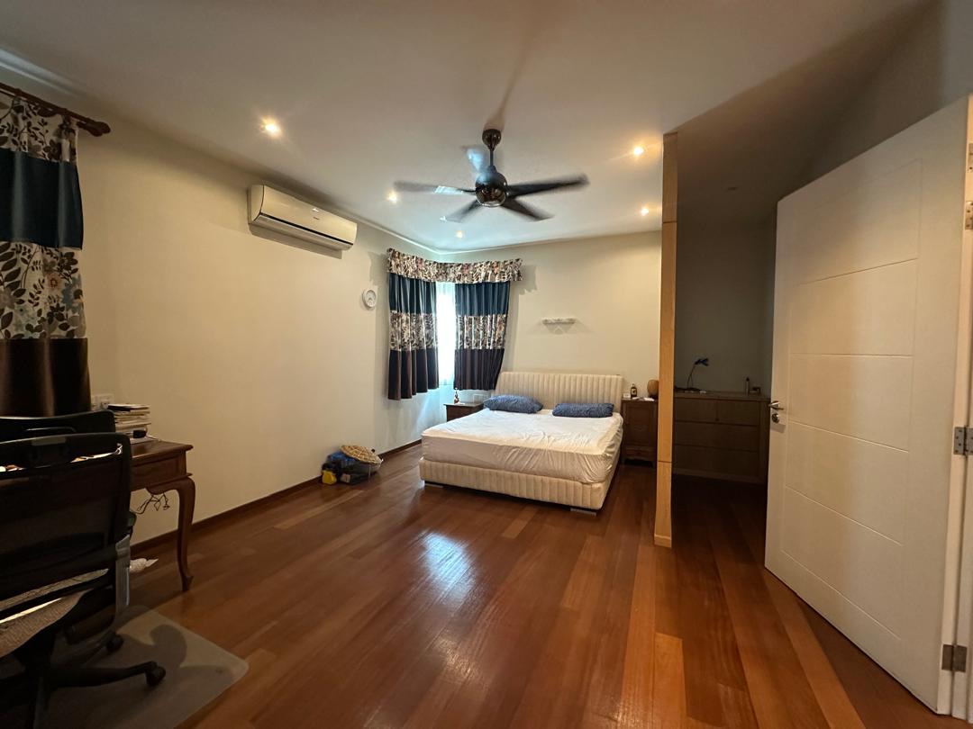 NineTen @ Permai Village Semi D For Sale